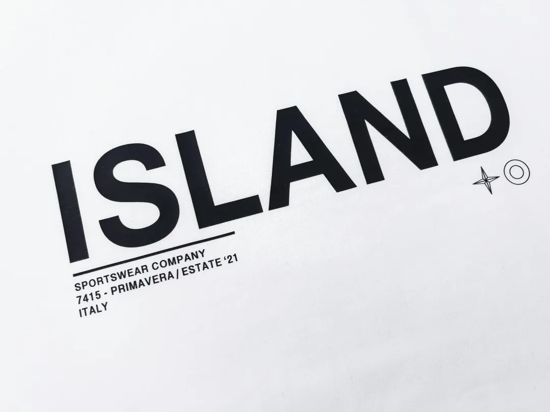 W651#P110💰 [Stone lsland/Stone Island summer new rust compass front and back printed pattern short-sleeved T-shirt] ⚠️[Original creation, high control of details] - Made of 260 grams of combed cotton, 32 count double yarn, soft and comfortable to the touch, sweat-absorbent and breathable. - Simple, basic and versatile style, original quality, the first choice for couples. - Made in a large factory, four needles and five threads on the shoulder, neat alignment, high quality workmanship. - Same style for men and women. Very versatile, one piece for everyone, details are clearly visible. Color: Black White Size: M L